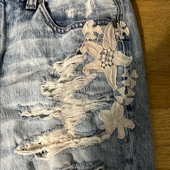 American Eagle Outfitters Blue Boyfriend Jeans Distressed Casual - Picture 2 of 6